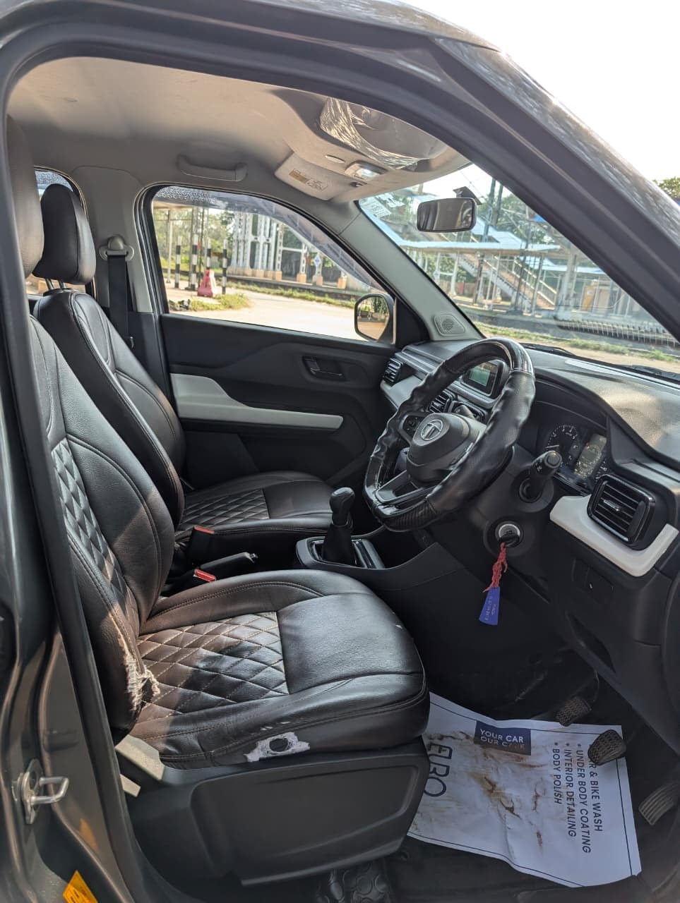 Punch image 11 Punch image 11