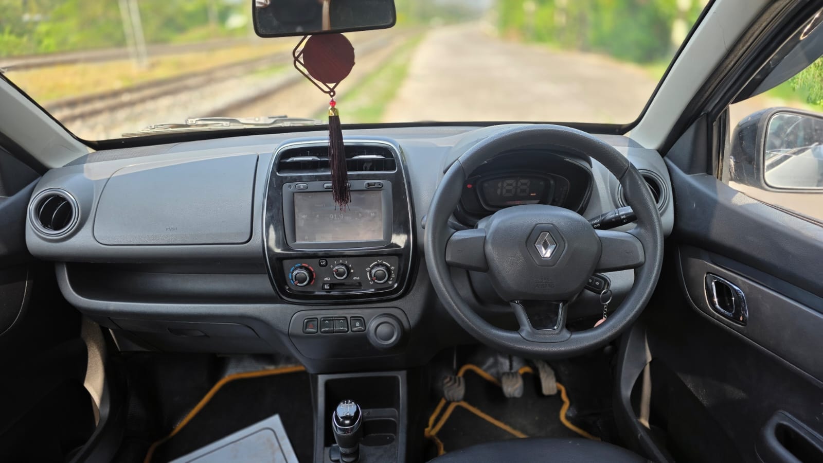 Kwid image 11 Kwid image 11