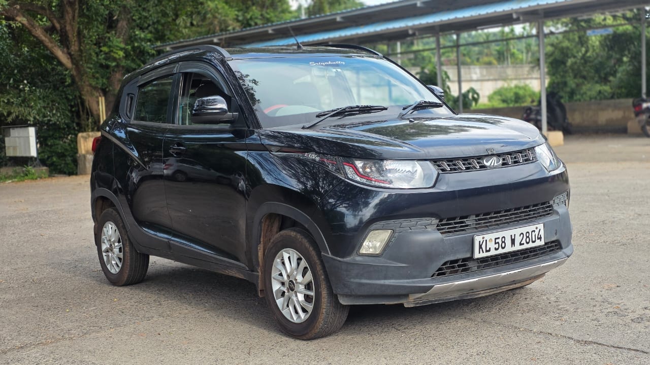 Used 2017 Mahindra KUV100 Used 2017 Mahindra KUV100