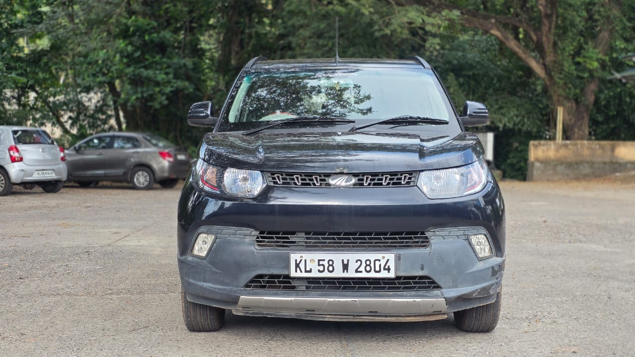 Used 2017 Mahindra KUV100 Used 2017 Mahindra KUV100