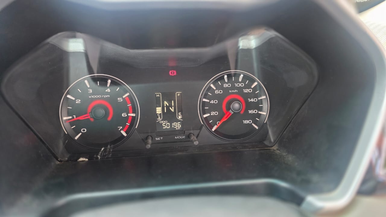 Used 2017 Mahindra KUV100 Used 2017 Mahindra KUV100