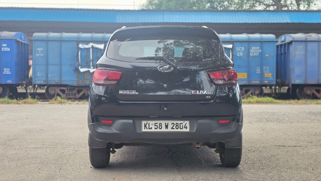 Used 2017 Mahindra KUV100 Used 2017 Mahindra KUV100