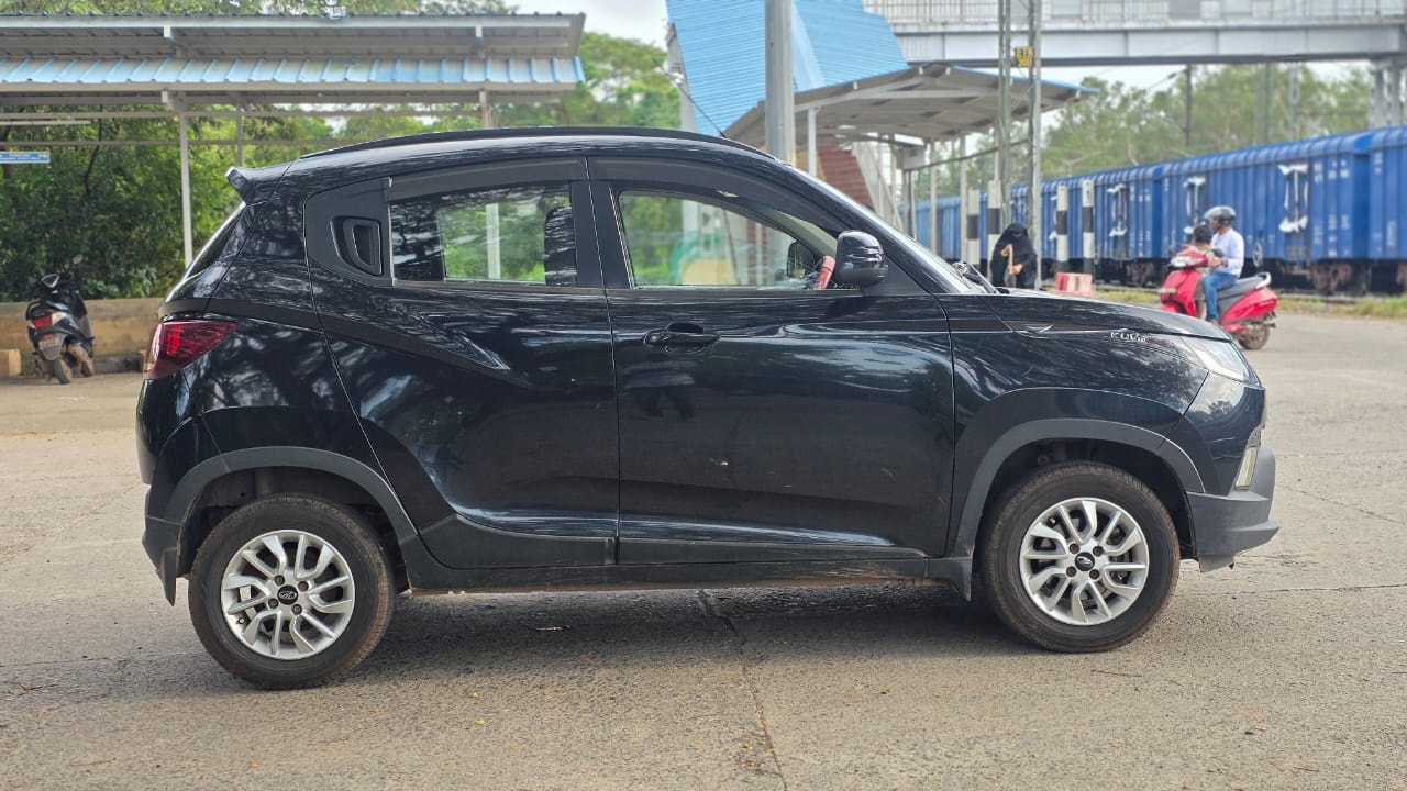 Used 2017 Mahindra KUV100 Used 2017 Mahindra KUV100