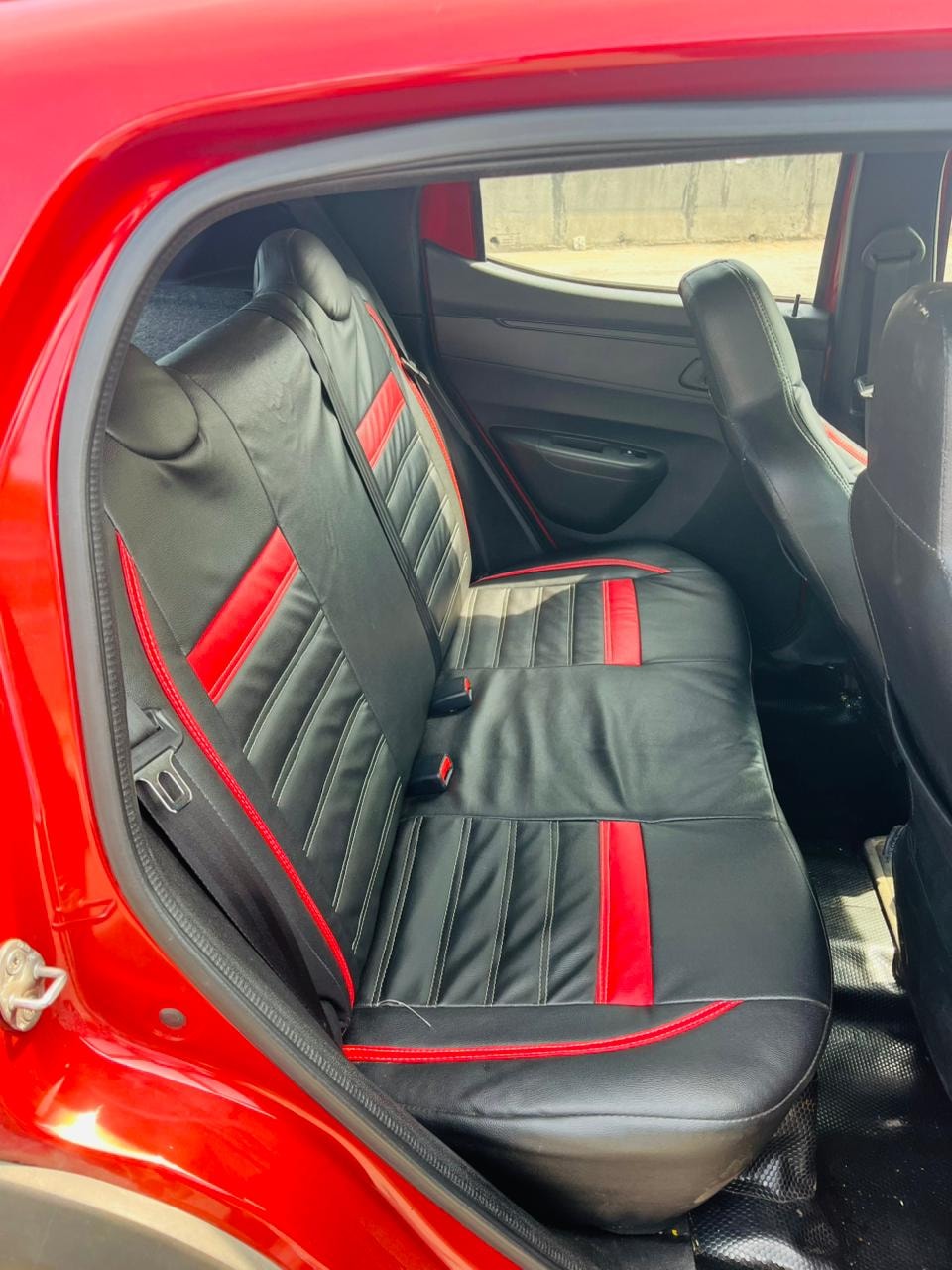 Kwid image 13 Kwid image 13