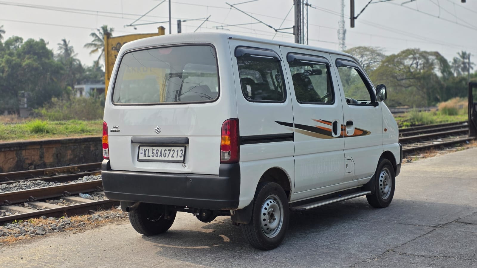 Used 2022 Maruti Suzuki Eeco Used 2022 Maruti Suzuki Eeco