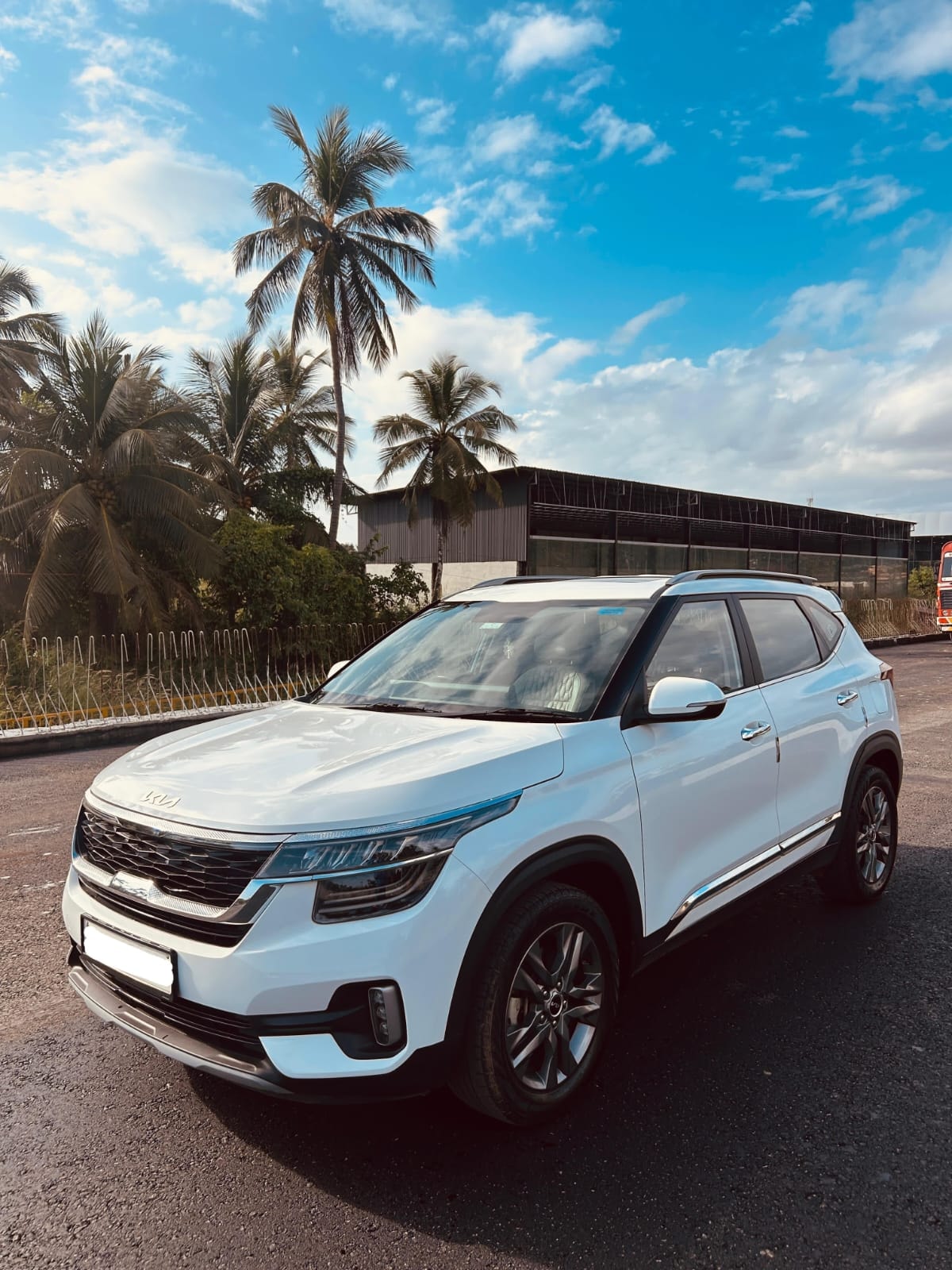 Seltos image 1 Seltos image 1