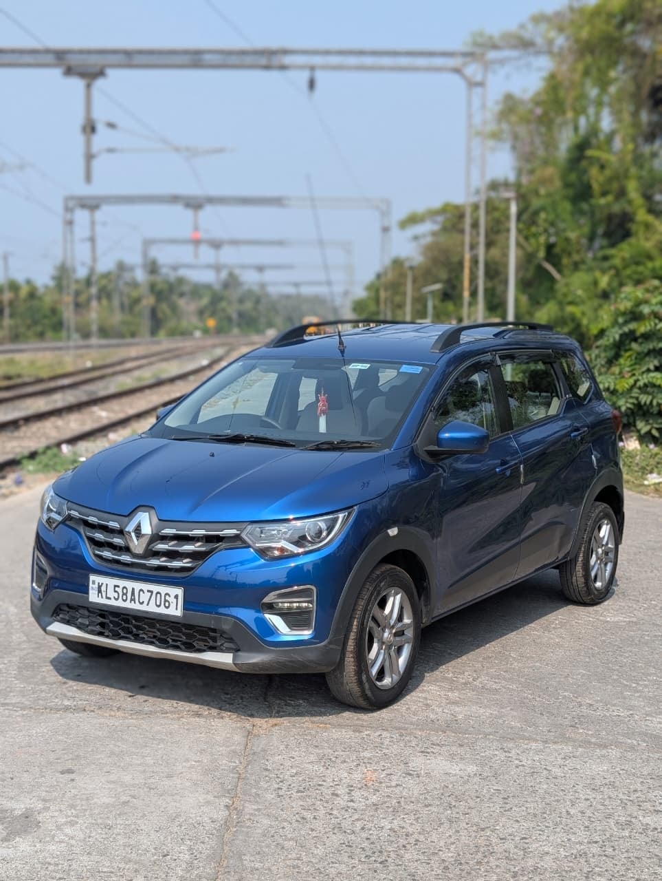 Used 2020 Renault Triber Used 2020 Renault Triber