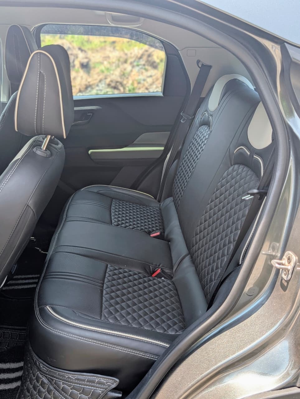 Punch image 15 Punch image 15