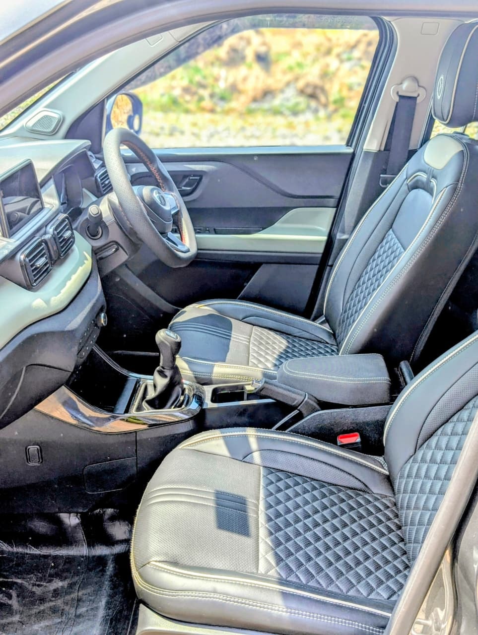 Punch image 14 Punch image 14