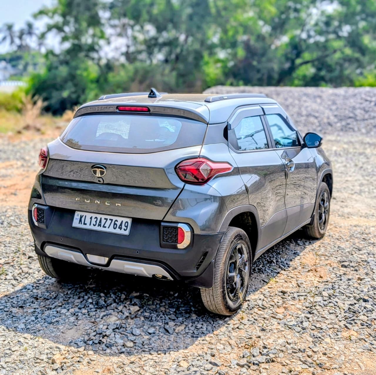 Punch image 5 Punch image 5