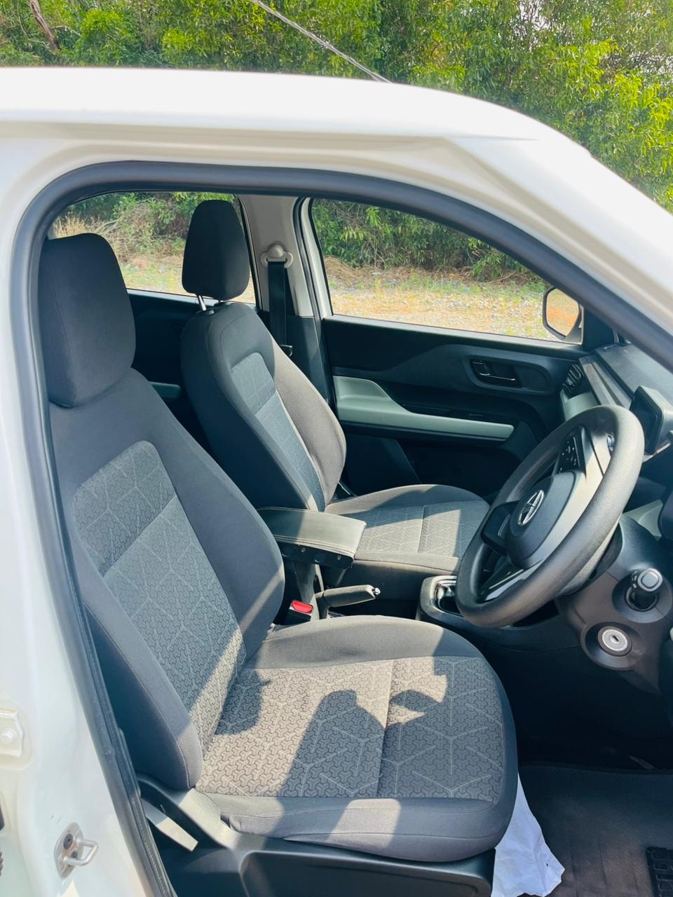 Punch image 10 Punch image 10