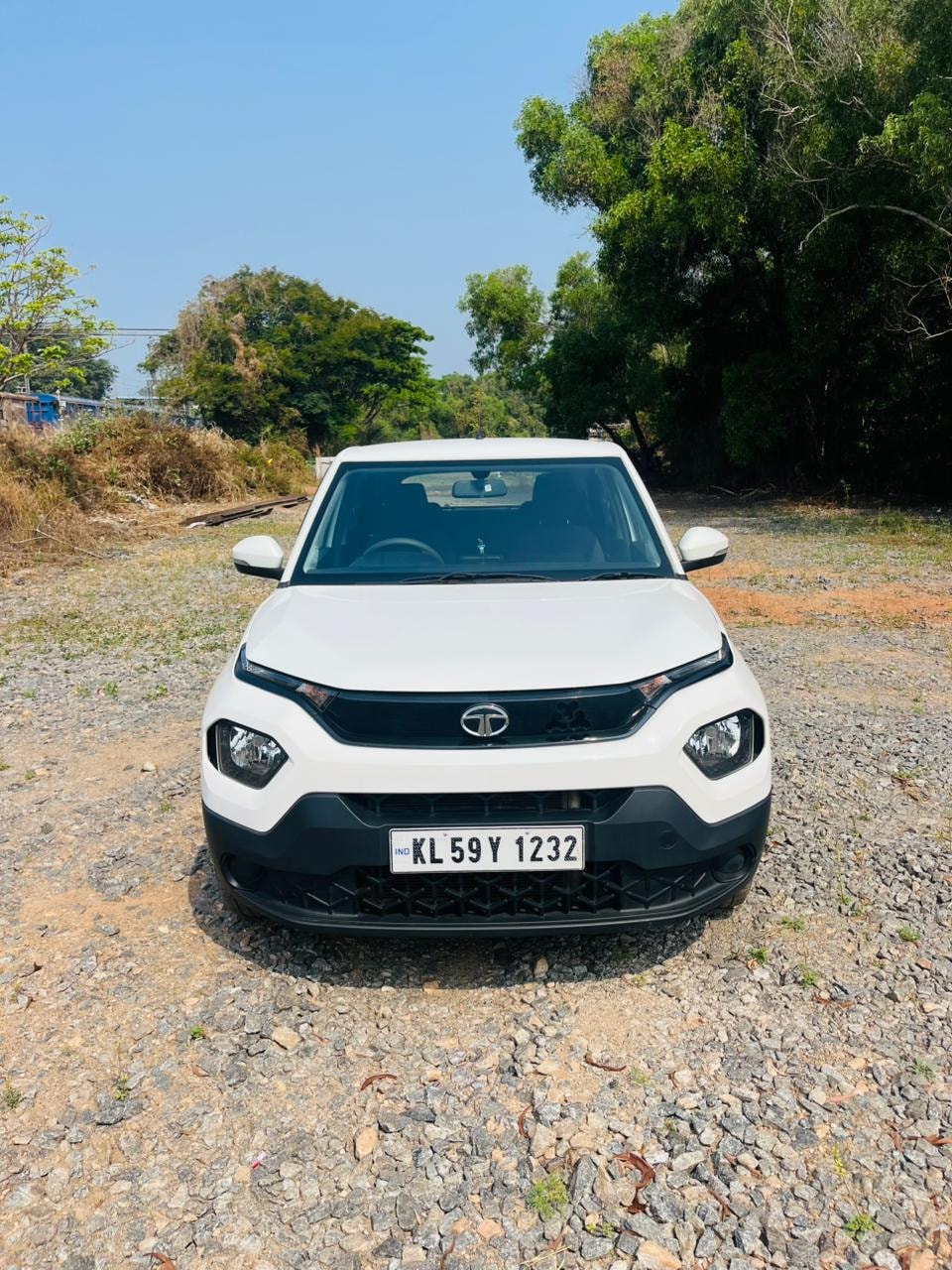 Punch image 8 Punch image 8