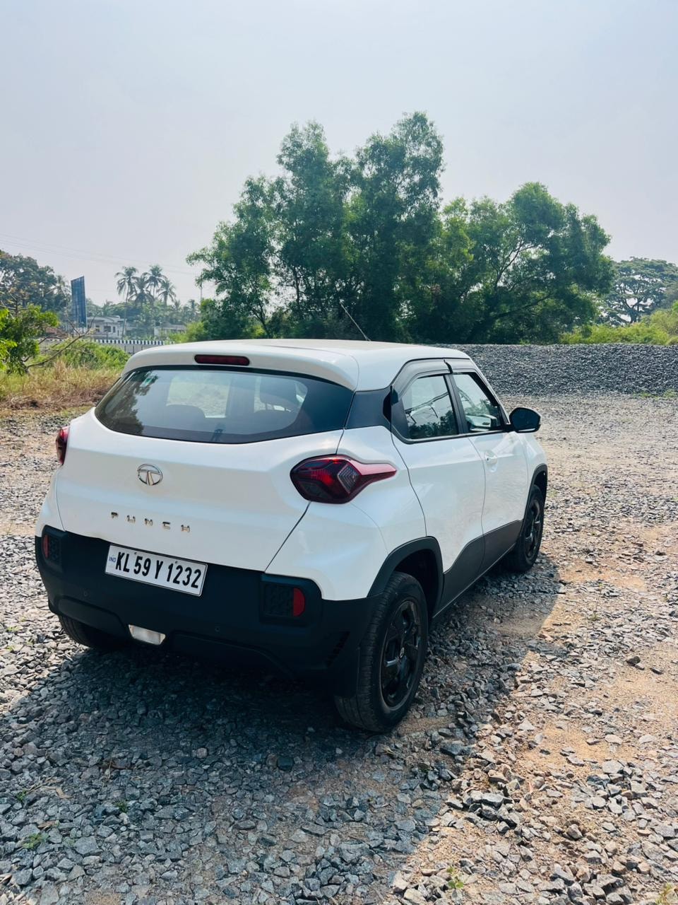 Punch image 5 Punch image 5