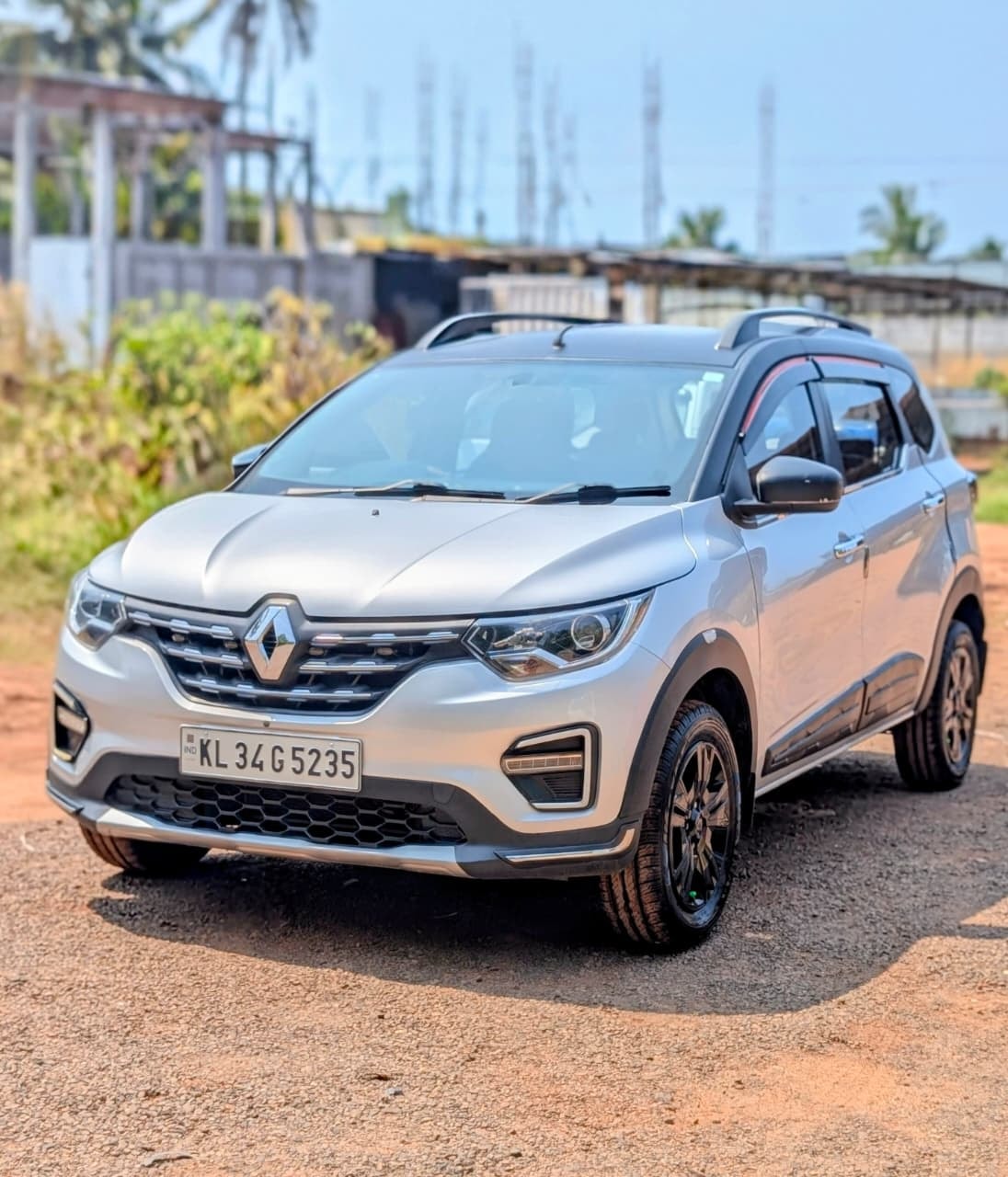 Used 2020 Renault Triber Used 2020 Renault Triber