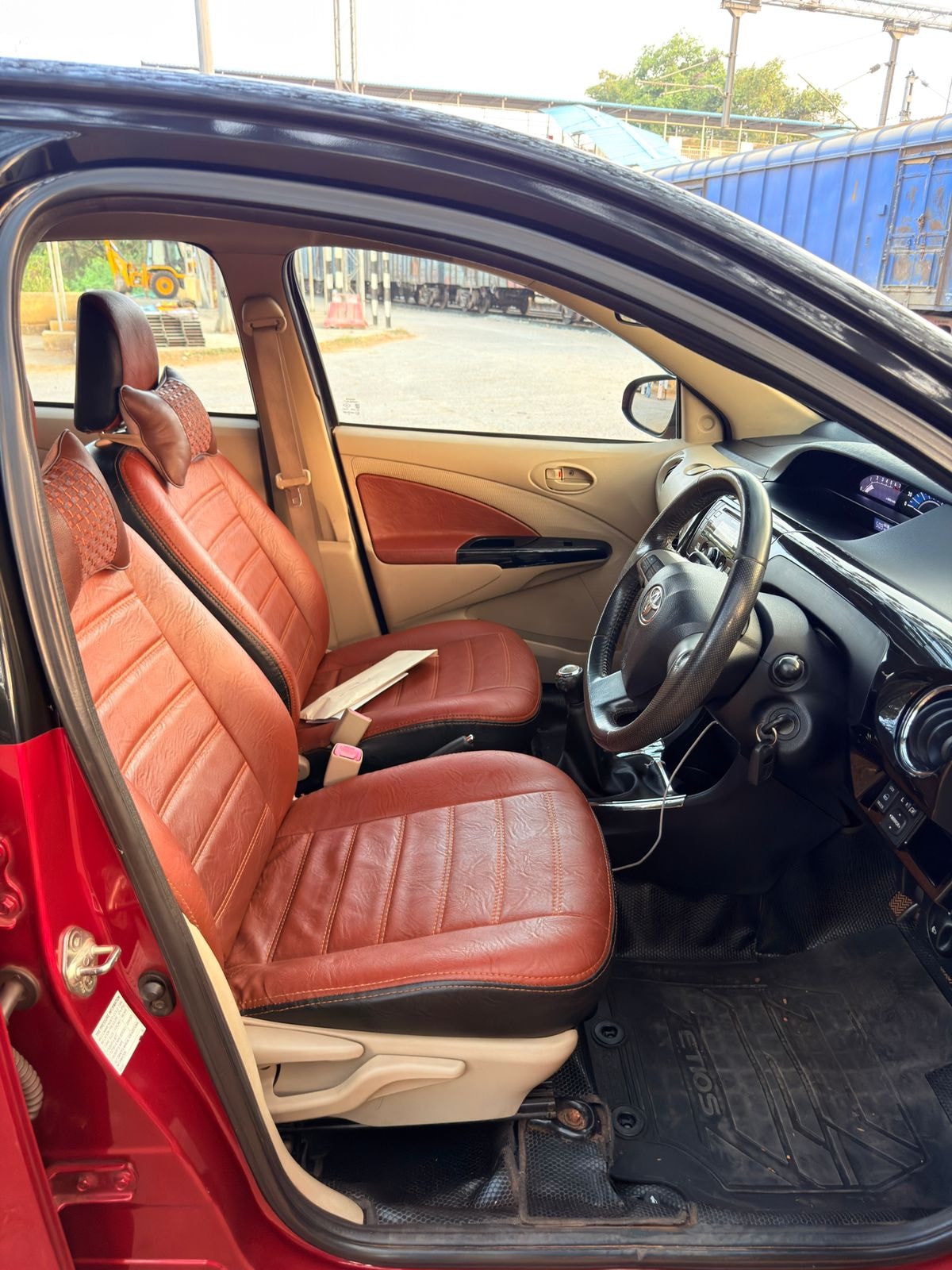 Etios Liva image 10 Etios Liva image 10