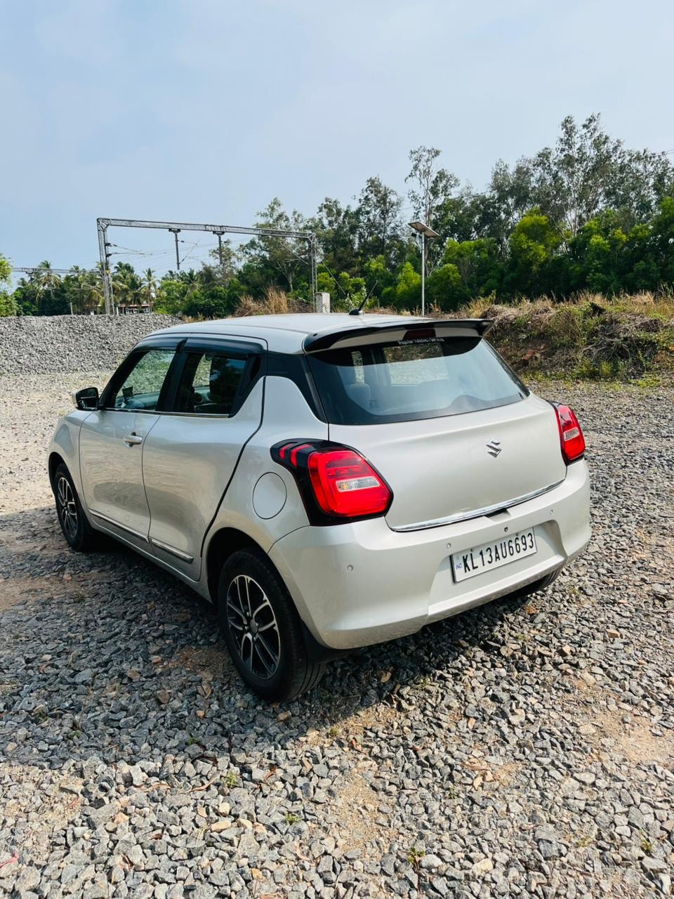 Used 2022 Maruti Suzuki Swift Used 2022 Maruti Suzuki Swift