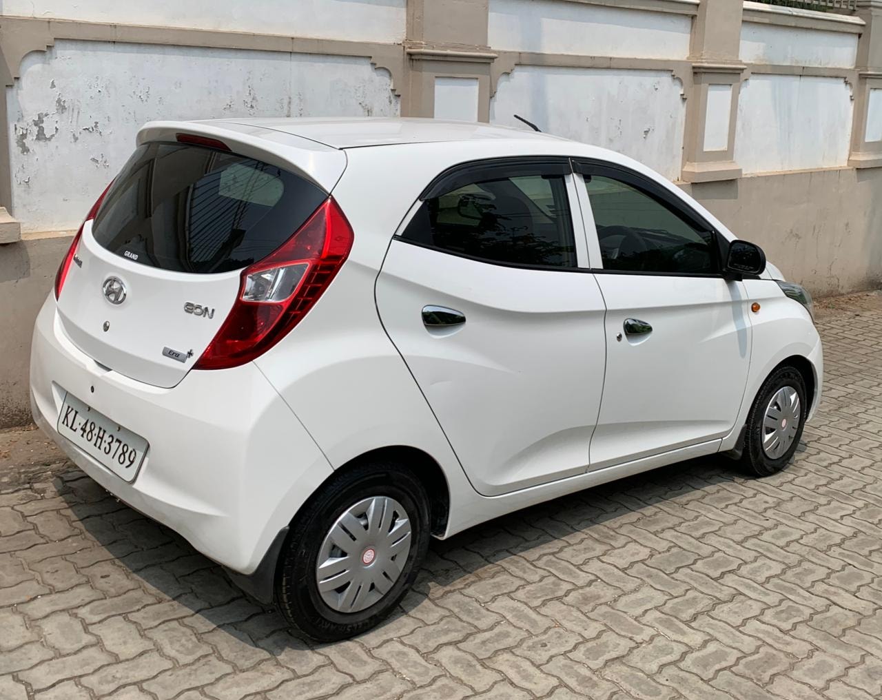 EON image 4 EON image 4