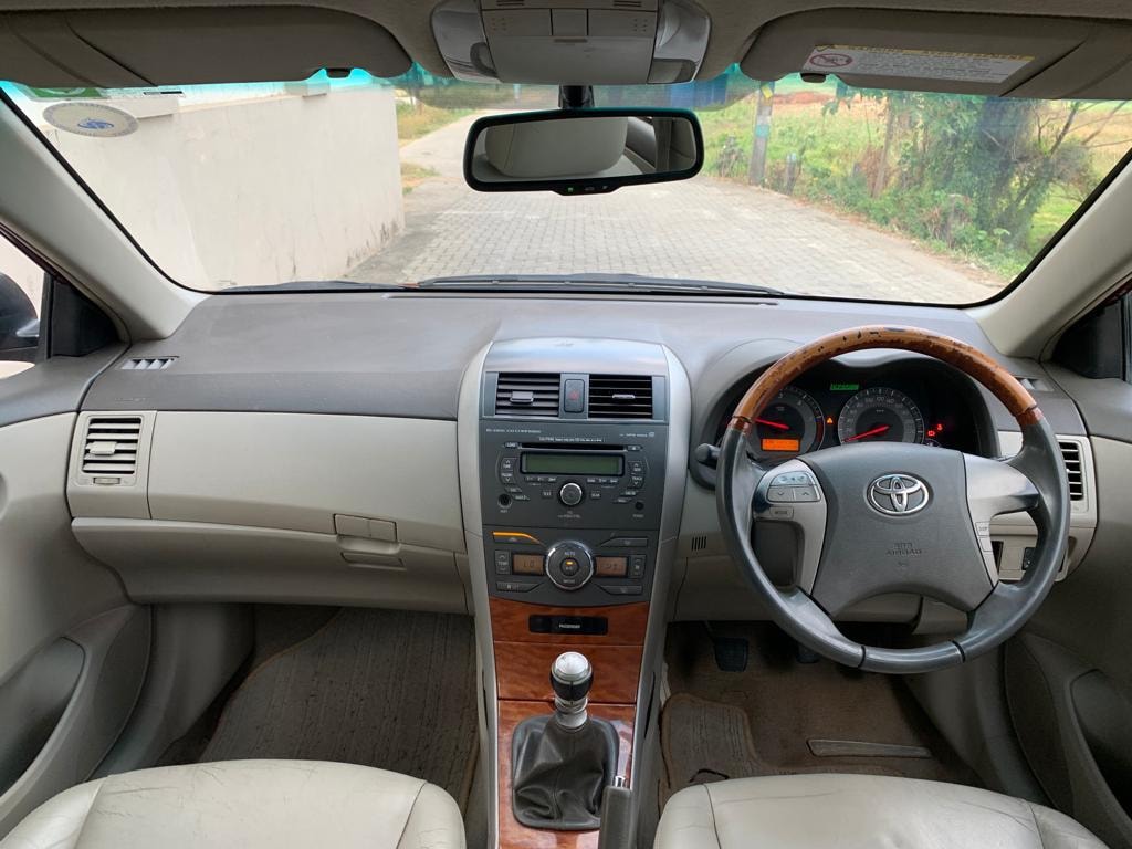 Corolla Altis image 6 Corolla Altis image 6