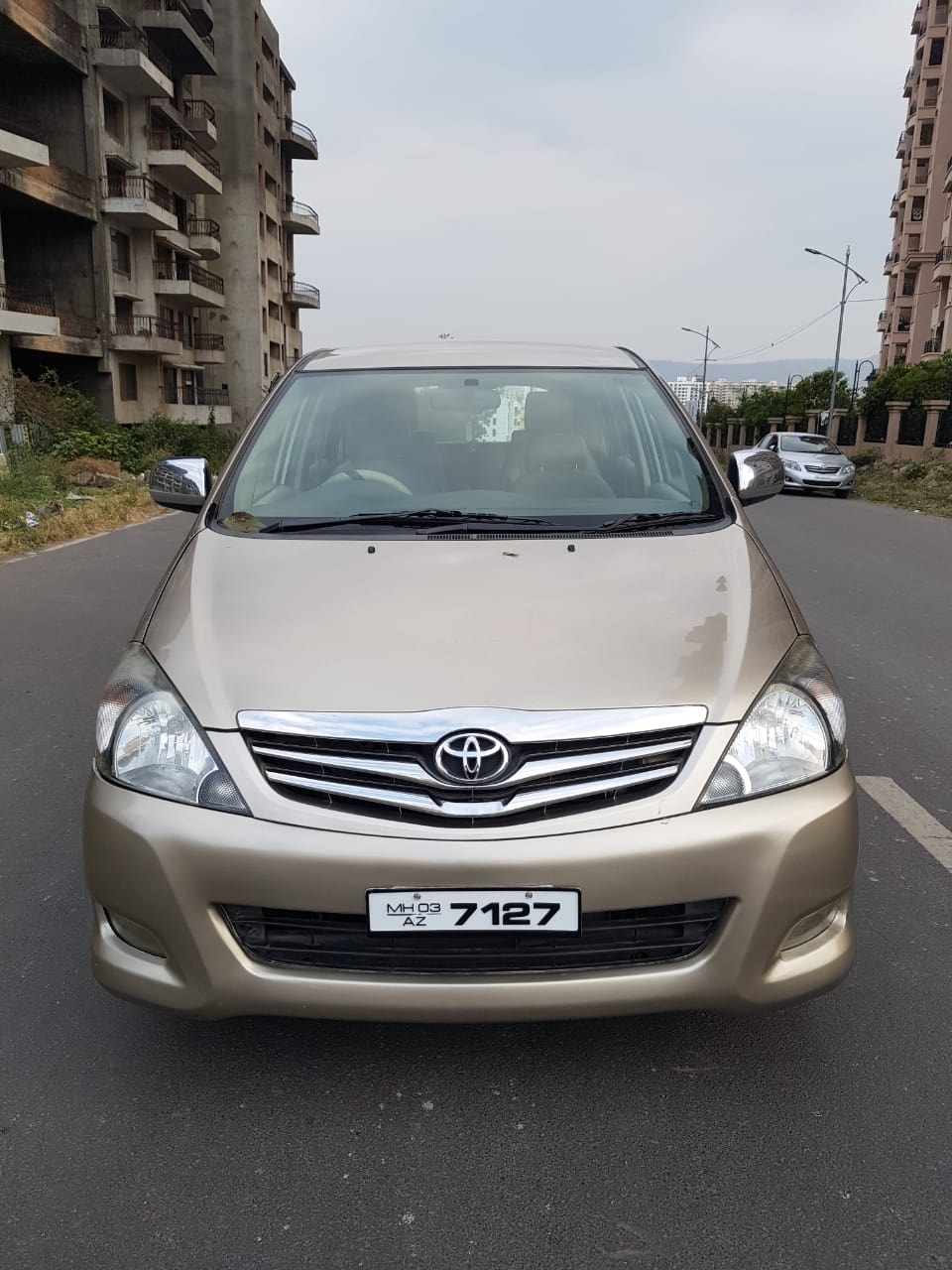 Innova image 3 Innova image 3