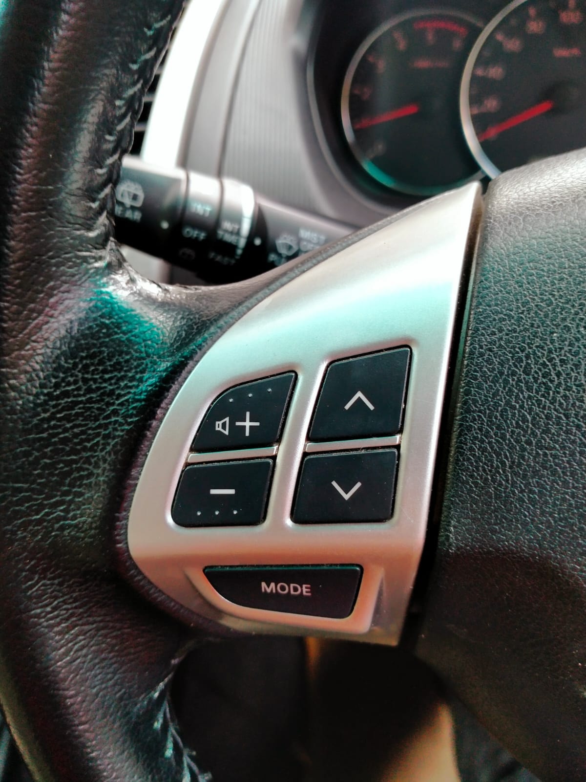 Pajero Sport image 12 Pajero Sport image 12