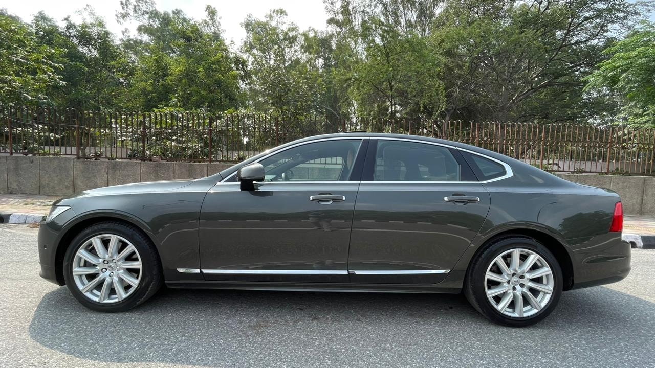 S90 image 2 S90 image 2