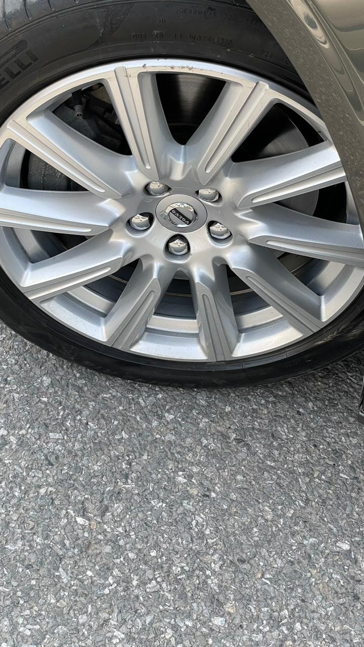 S90 image 5 S90 image 5