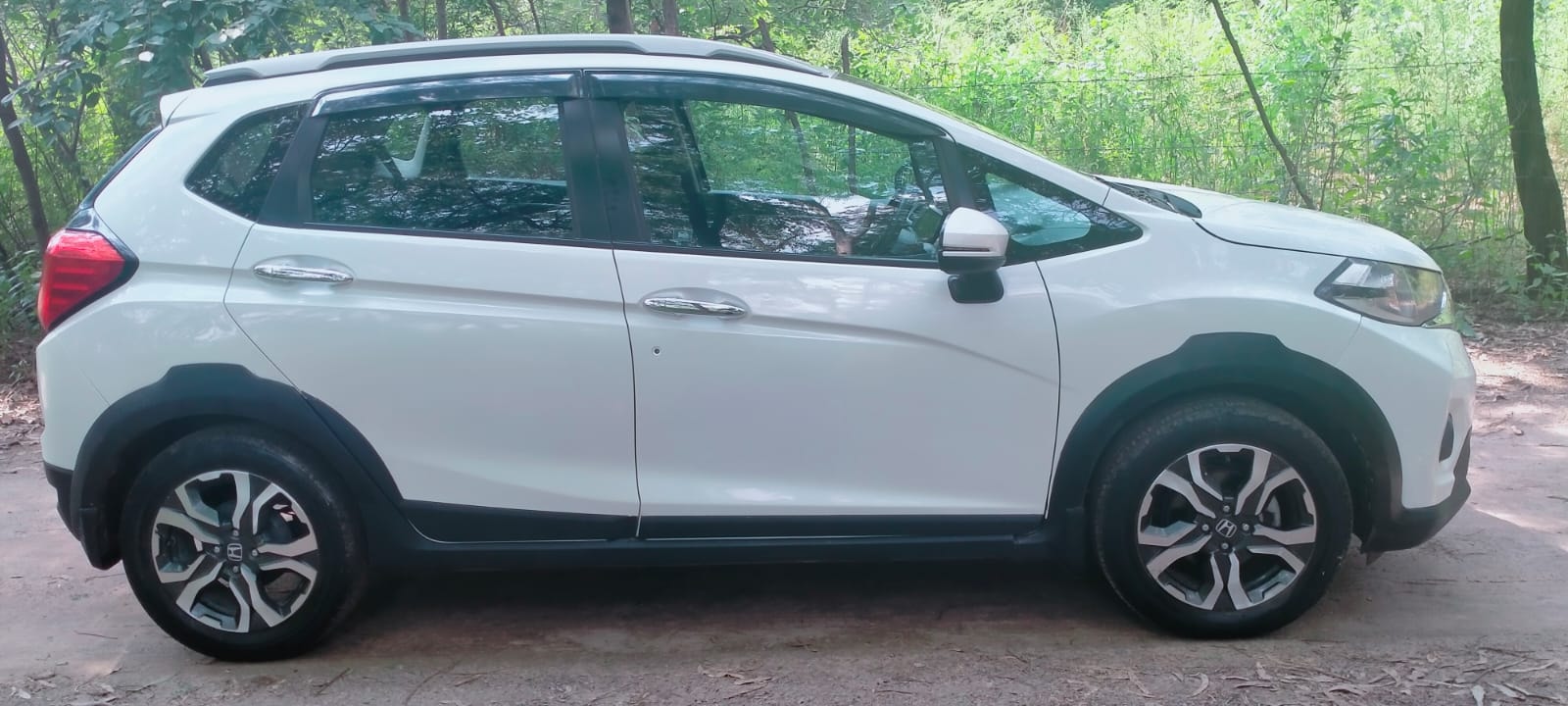 WR-V image 2 WR-V image 2