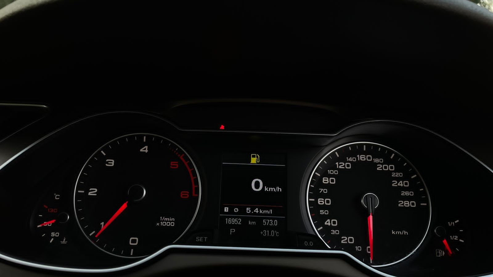 A4 image 4 A4 image 4