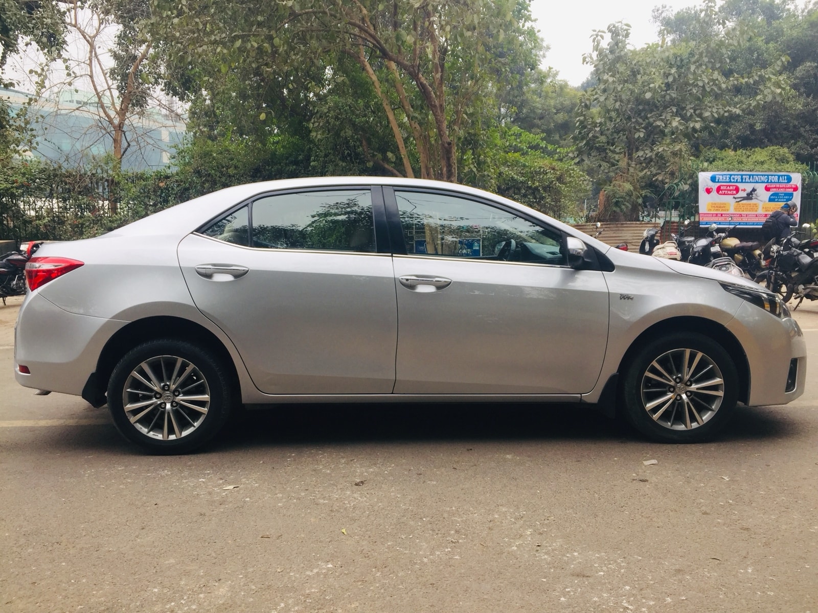 Corolla Altis image 2 Corolla Altis image 2