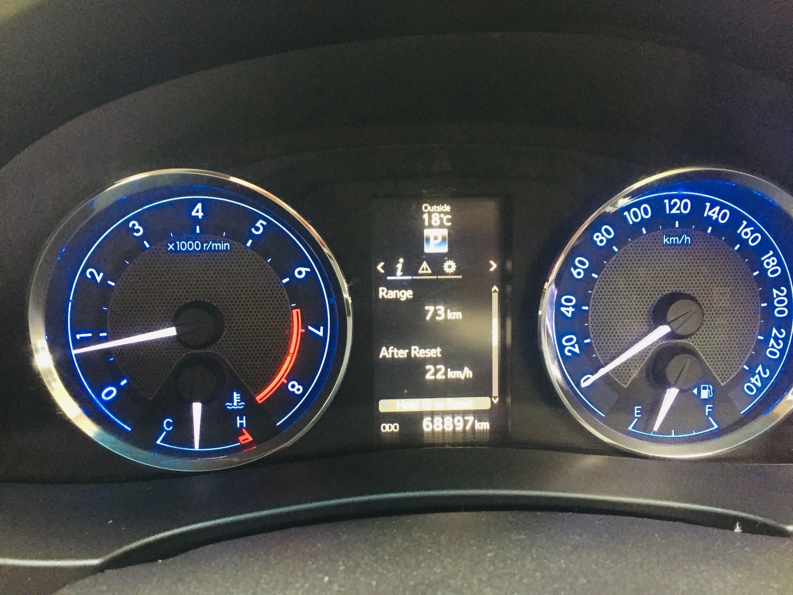 Corolla Altis image 8 Corolla Altis image 8