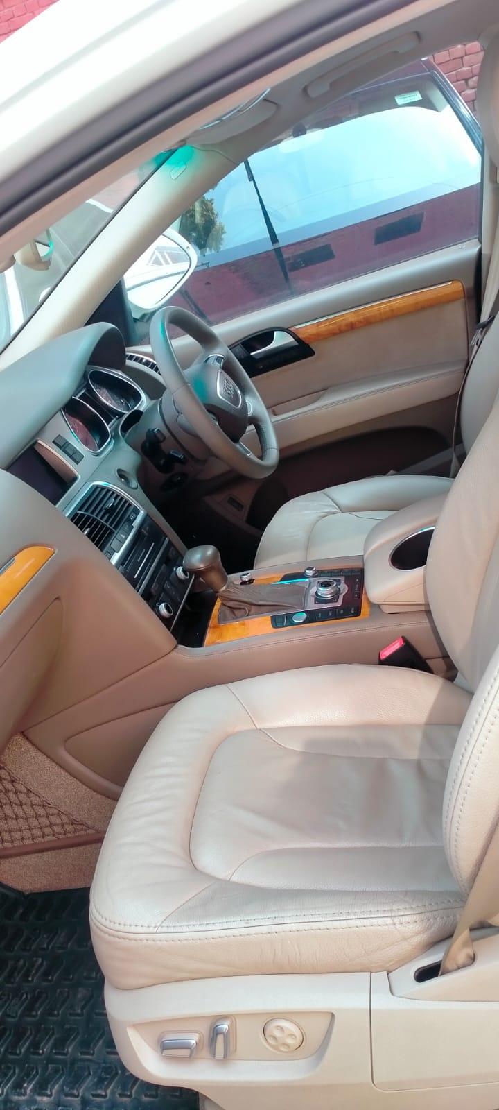 2014 Audi Q7 45 TDI Quattro Technology Front Seats 