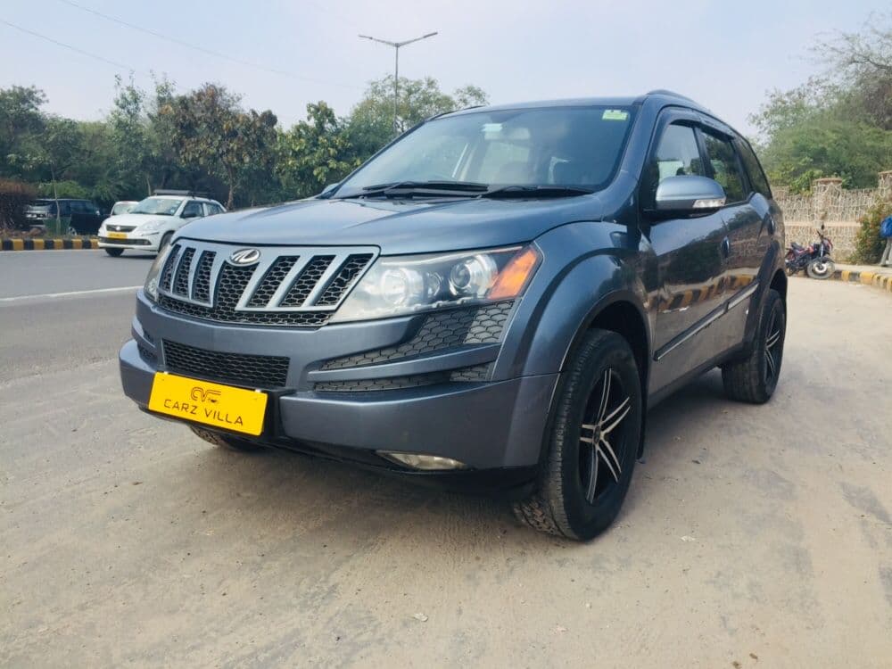 2015 महिंद्रा एक्सयूवी500 W8 FWD 2015 महिंद्रा एक्सयूवी500 W8 FWD