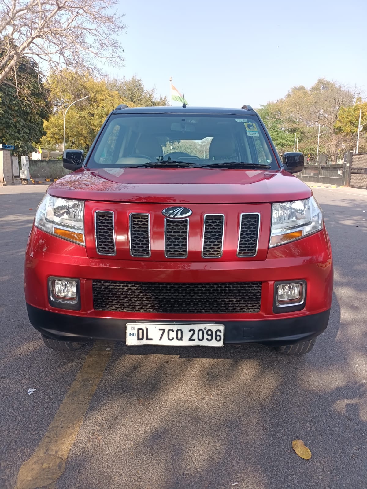 TUV300 image 7 TUV300 image 7