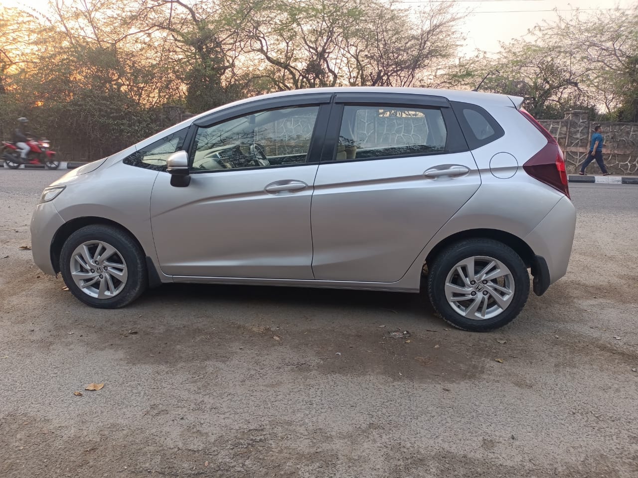 Jazz image 2 Jazz image 2