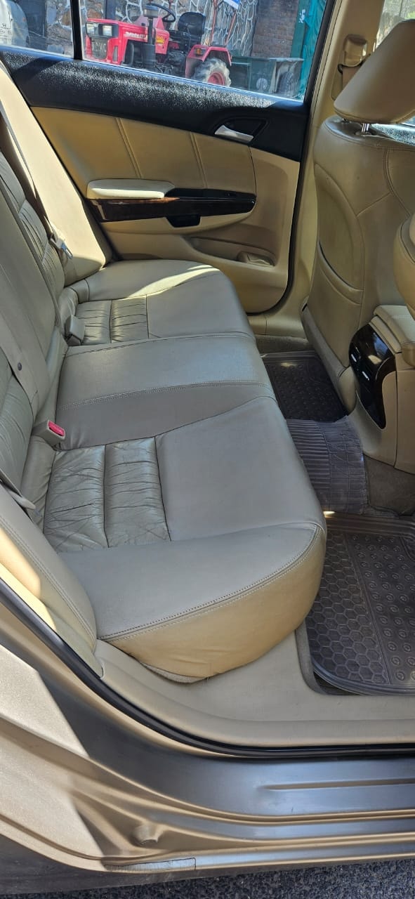 Accord image 11 Accord image 11