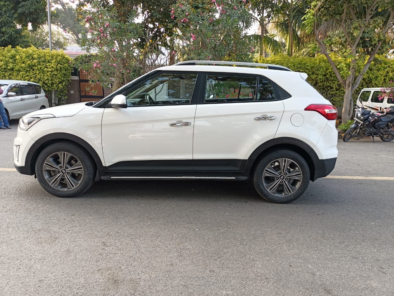 Creta image 2 Creta image 2