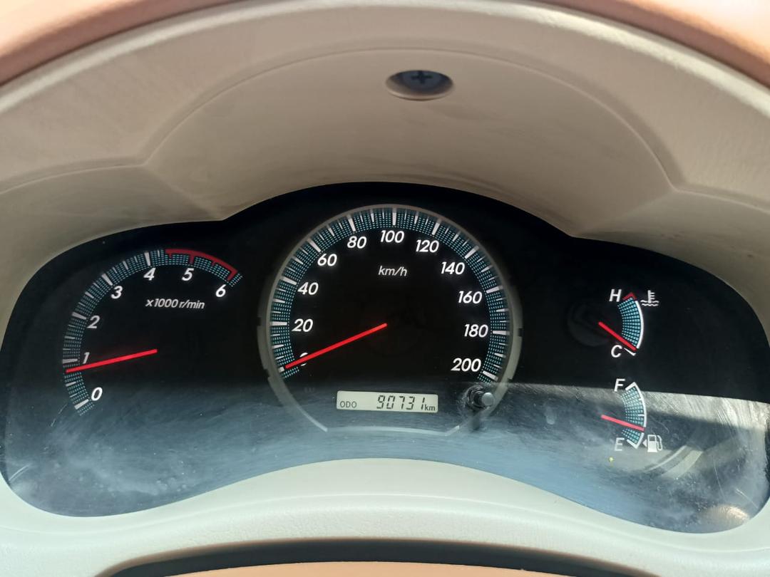 2014 Toyota Innova 2.5 V Odometer 