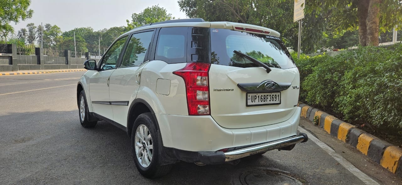 XUV500 image 3 XUV500 image 3