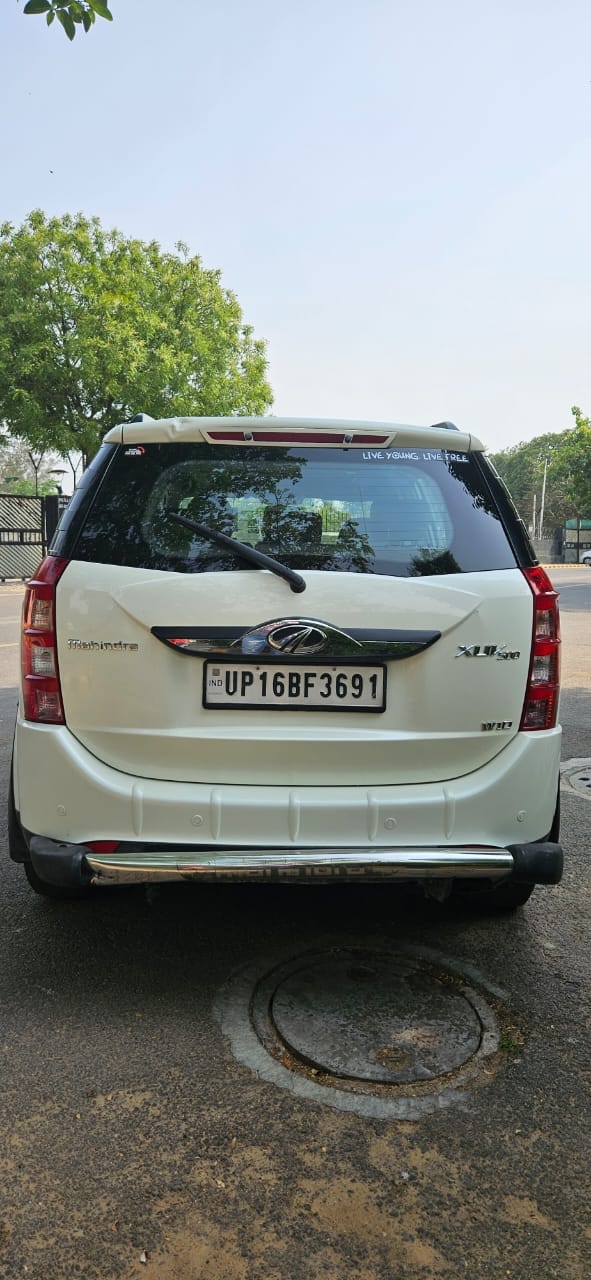 XUV500 image 4 XUV500 image 4