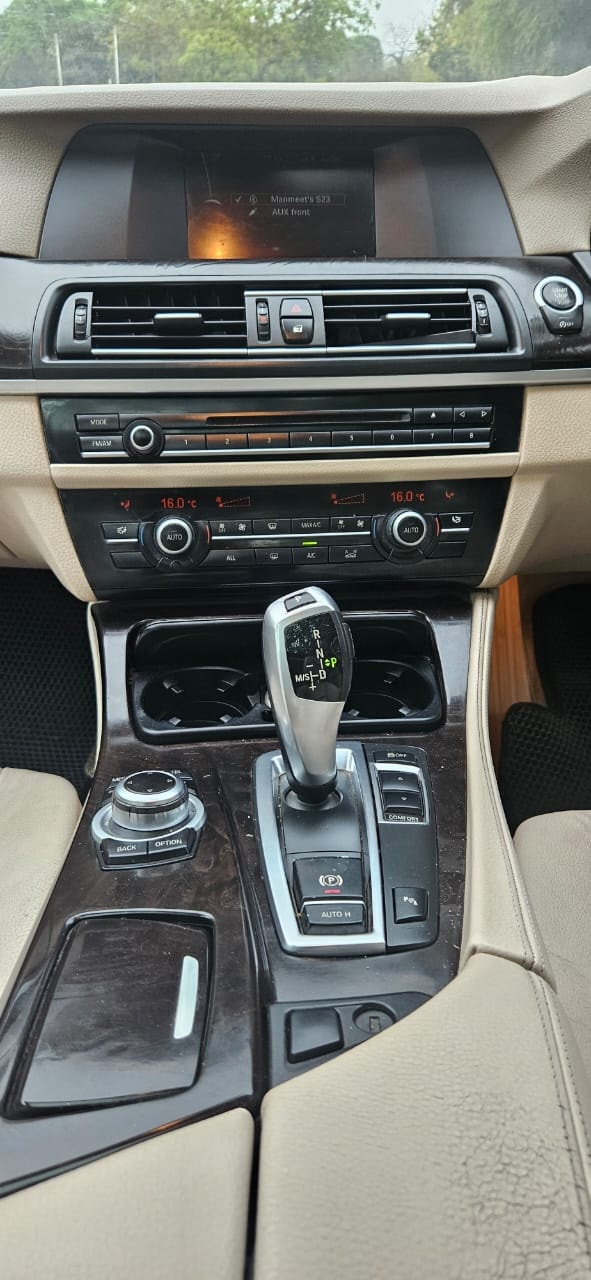 5 Series image 7 5 Series image 7