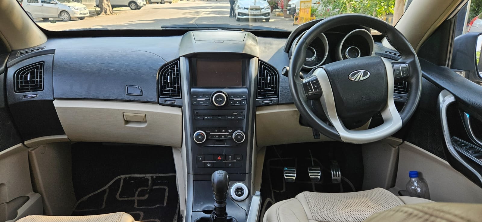 XUV500 image 5 XUV500 image 5