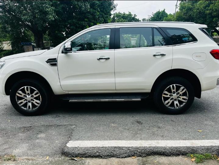 Used 2018 Ford Endeavour, Bank Street, New Delhi