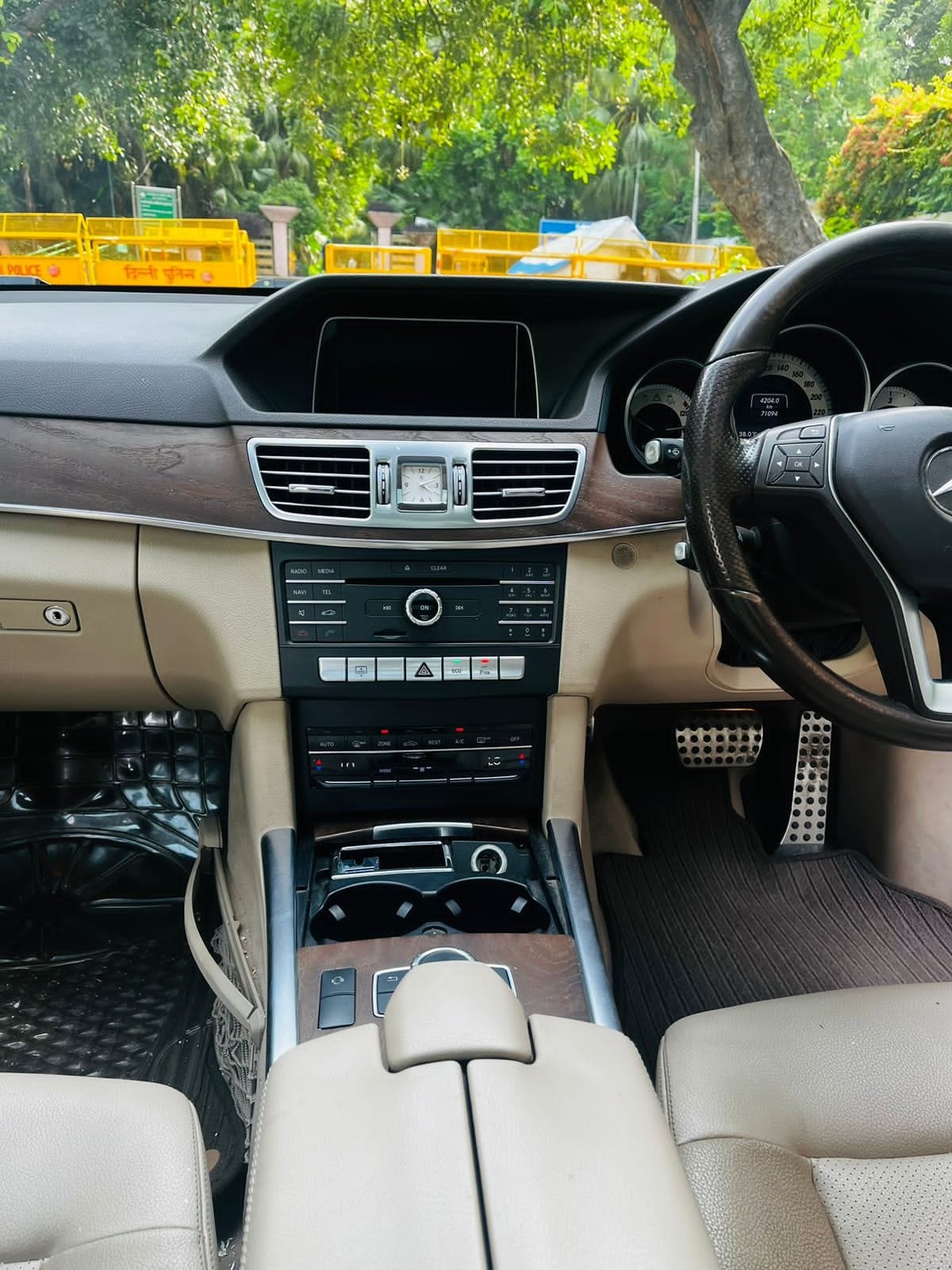 E-Class image 7 E-Class image 7