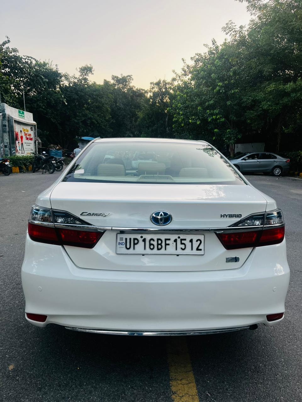 Camry image 3 Camry image 3