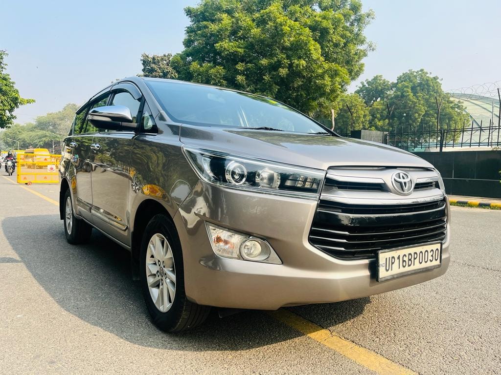 Innova Crysta image 6 Innova Crysta image 6