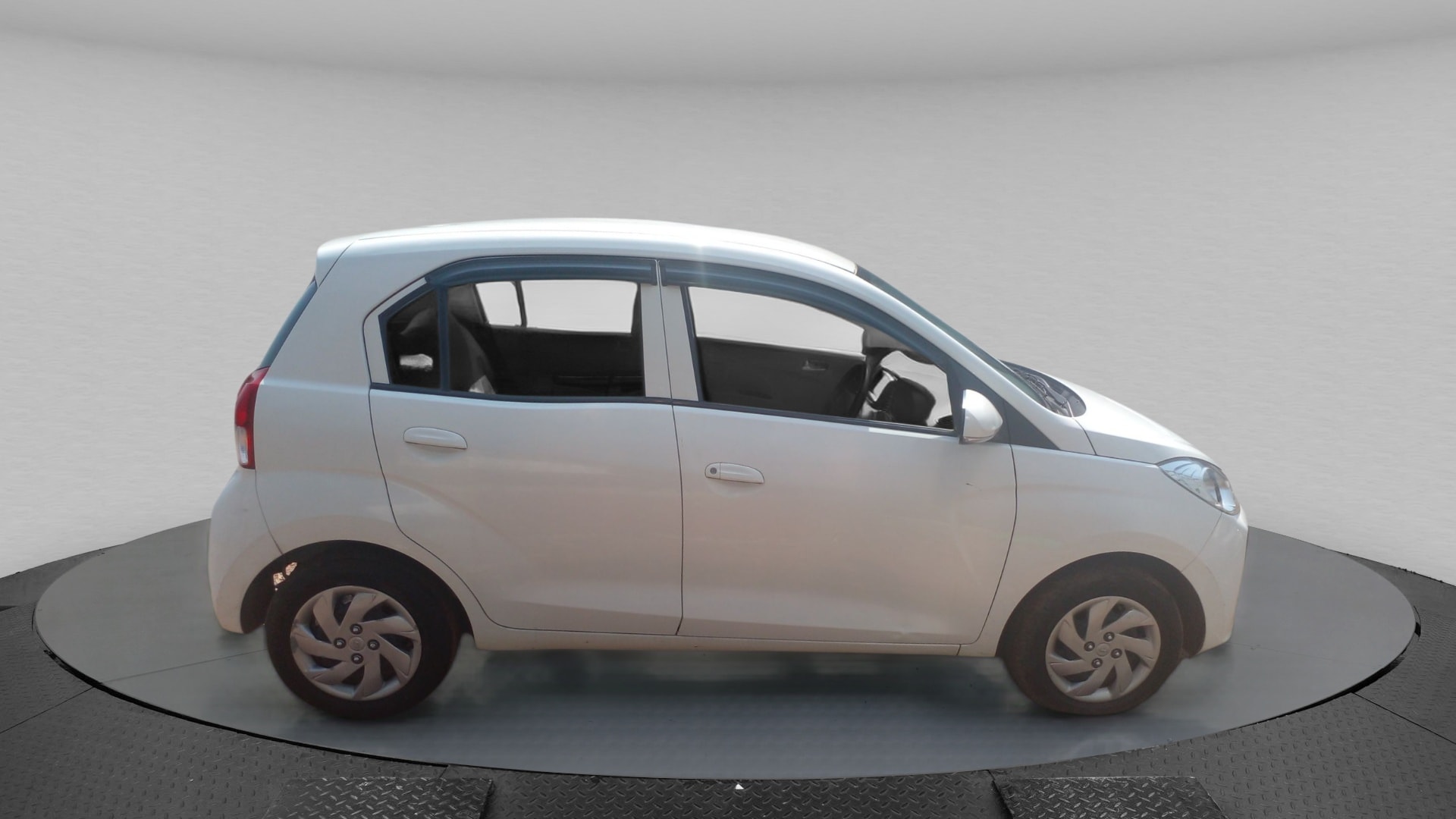 New Santro image 6 New Santro image 6