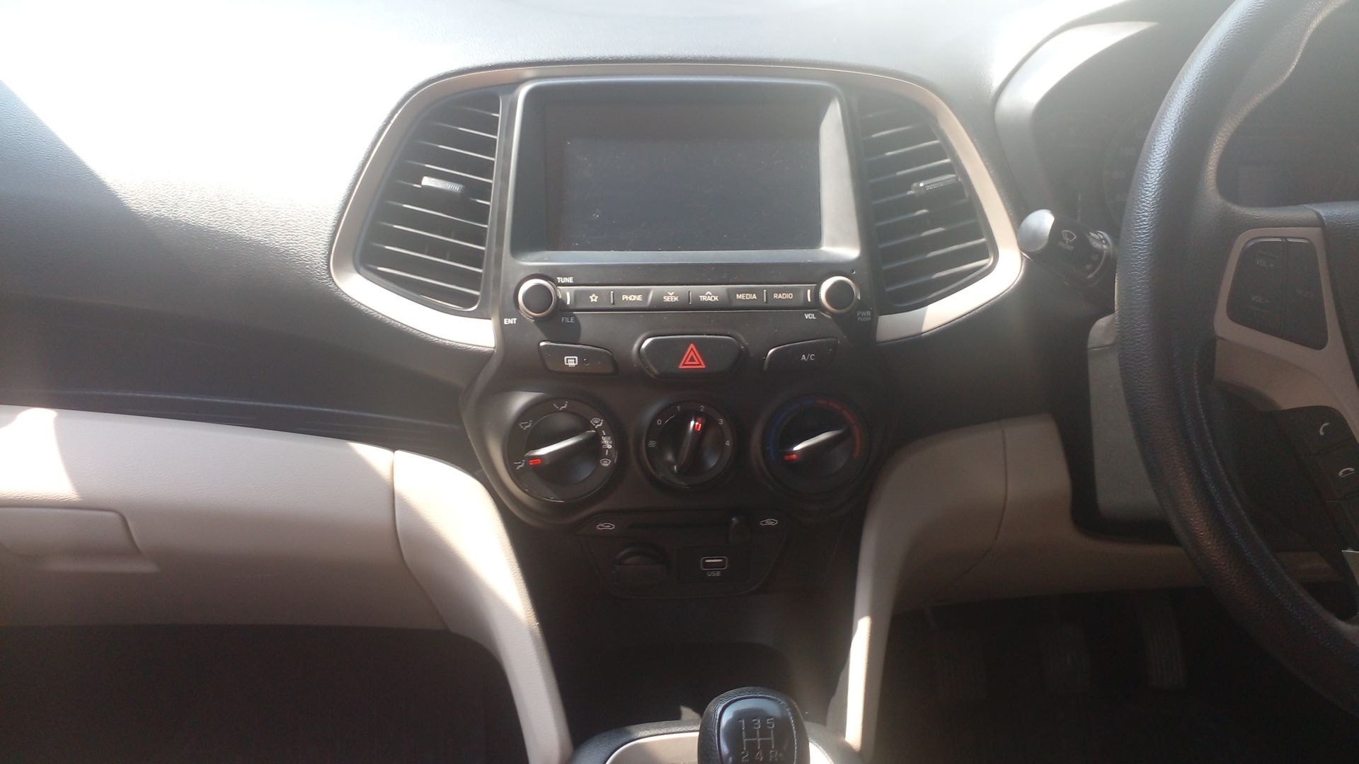 New Santro image 16 New Santro image 16