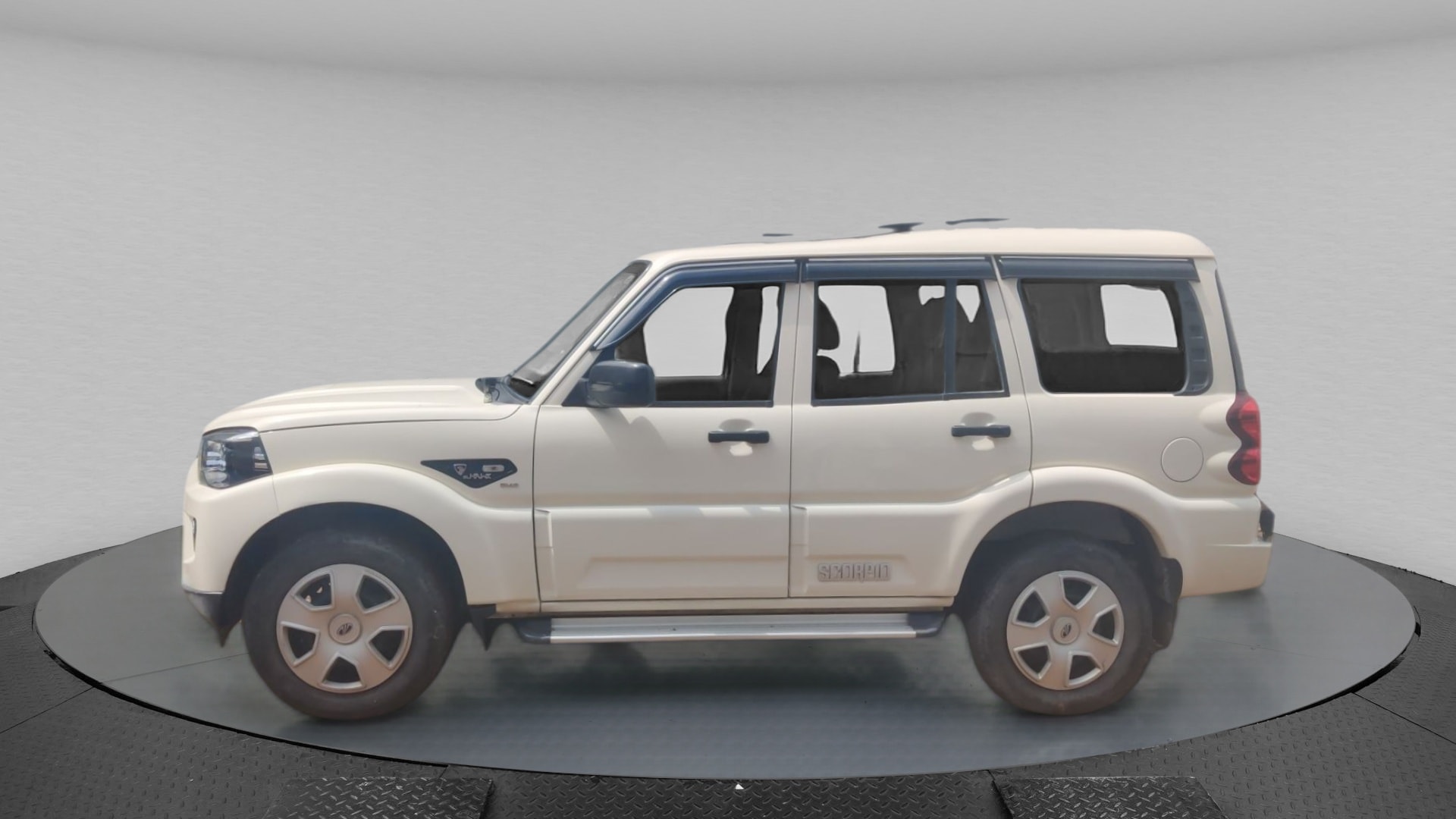 Scorpio image 2 Scorpio image 2