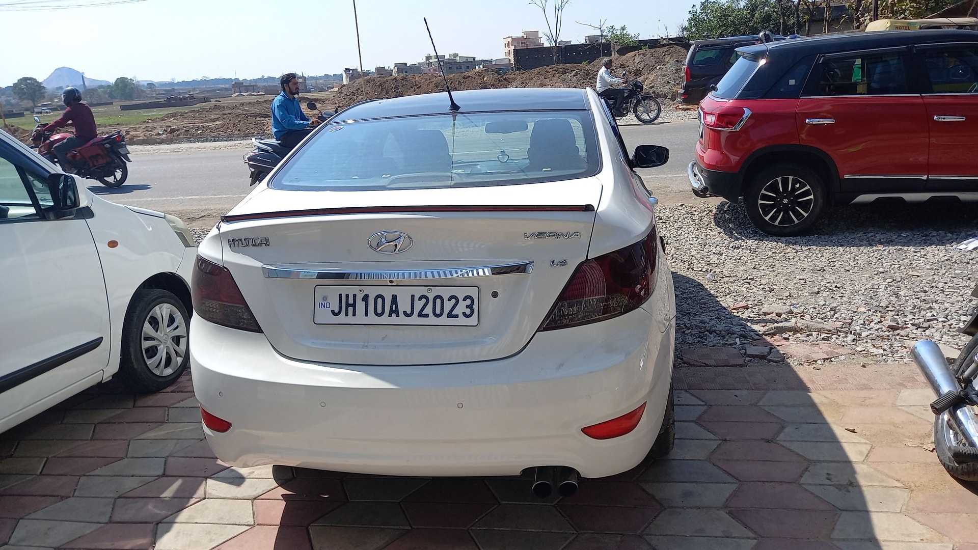 Fluidic Verna image 3 Fluidic Verna image 3