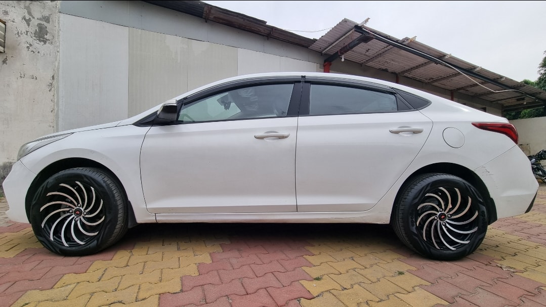 Verna image 2 Verna image 2